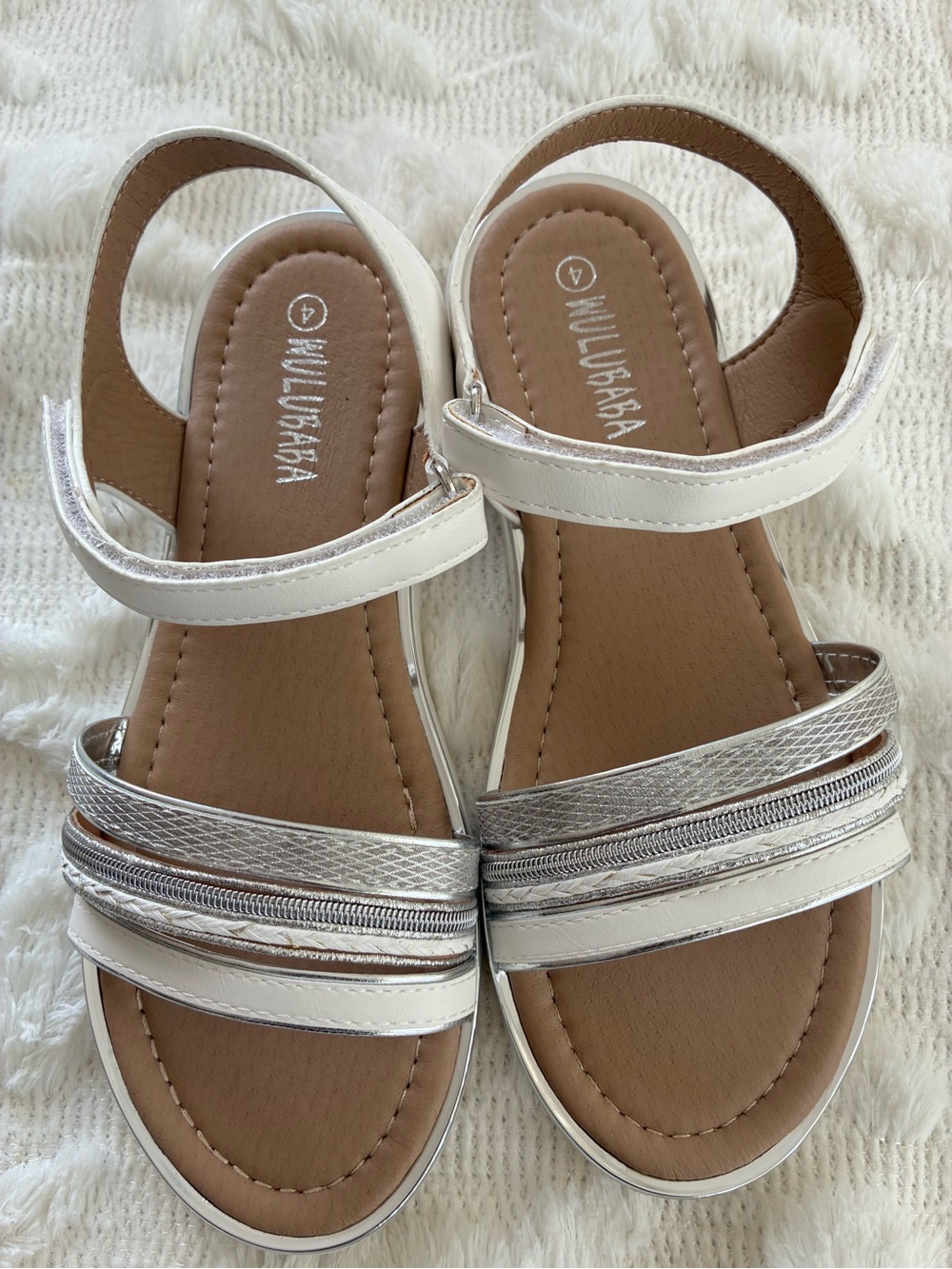 Kids White & Silver Strappy Comfort Sandals Brand New